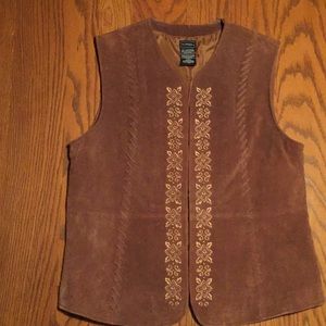 Outbrook ladies Large Leather Vest with eye hooks